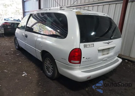 2000 Chrysler Town & Country Limited from USA, damaged, VIN 1C4GP64L5YB674792